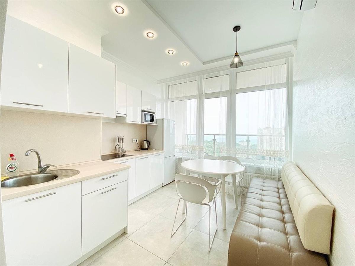 Skyview Apartments Odesa Exterior foto