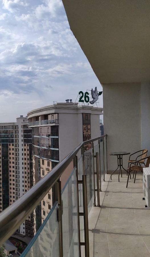 Skyview Apartments Odesa Exterior foto